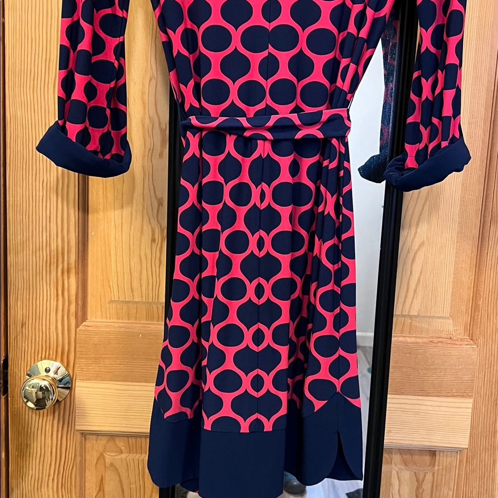 Diane Von Furstenberg Pink and Navy Circle Dress - Picture 9 of 11
